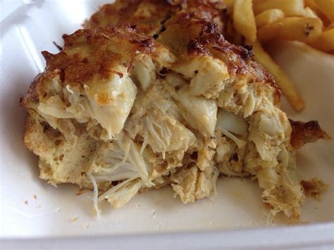 G and m crab cakes - G&M Corned Beef $10.00. Lots of Lean, Delicately Flavored Corned Beef on Bread or Roll. Reuben $10.00. Corned Beef, Sauerkraut & Swiss Cheese Combined to Perfection. 8 Oz. Crab Cake $19.00. Broiled Jumbo Lump Crabmeat. Served on Bread or Crackers. 4 Oz. Crab Cake $15.00. Broiled jumbo lump crab meat …